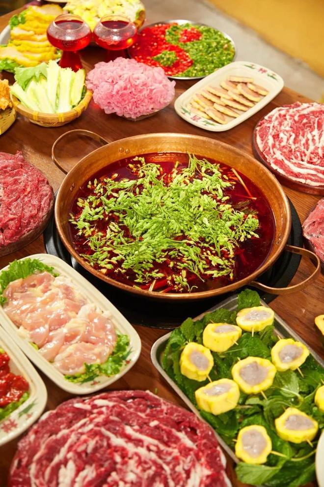 00+店云南酸菜牛肉火锅跑出黑马PG电子麻将胡了模拟器1年狂开2(图2)