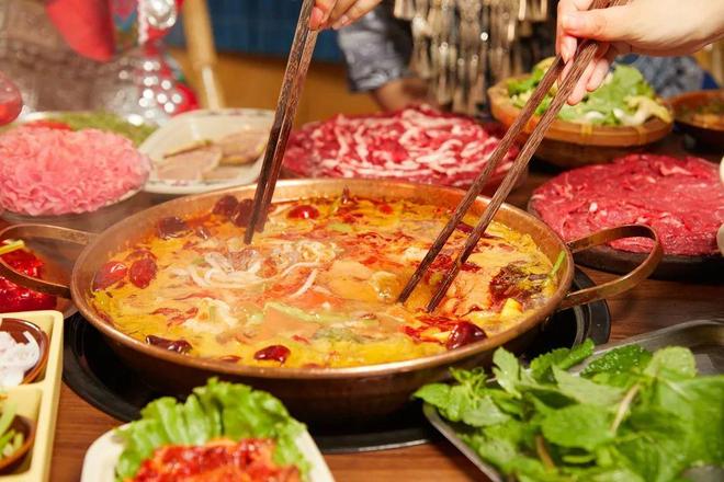 00+店云南酸菜牛肉火锅跑出黑马PG电子麻将胡了模拟器1年狂开2